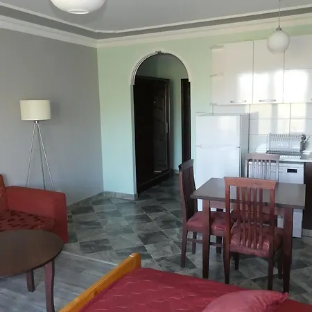 Aparthotel Dambali Momchilgrad